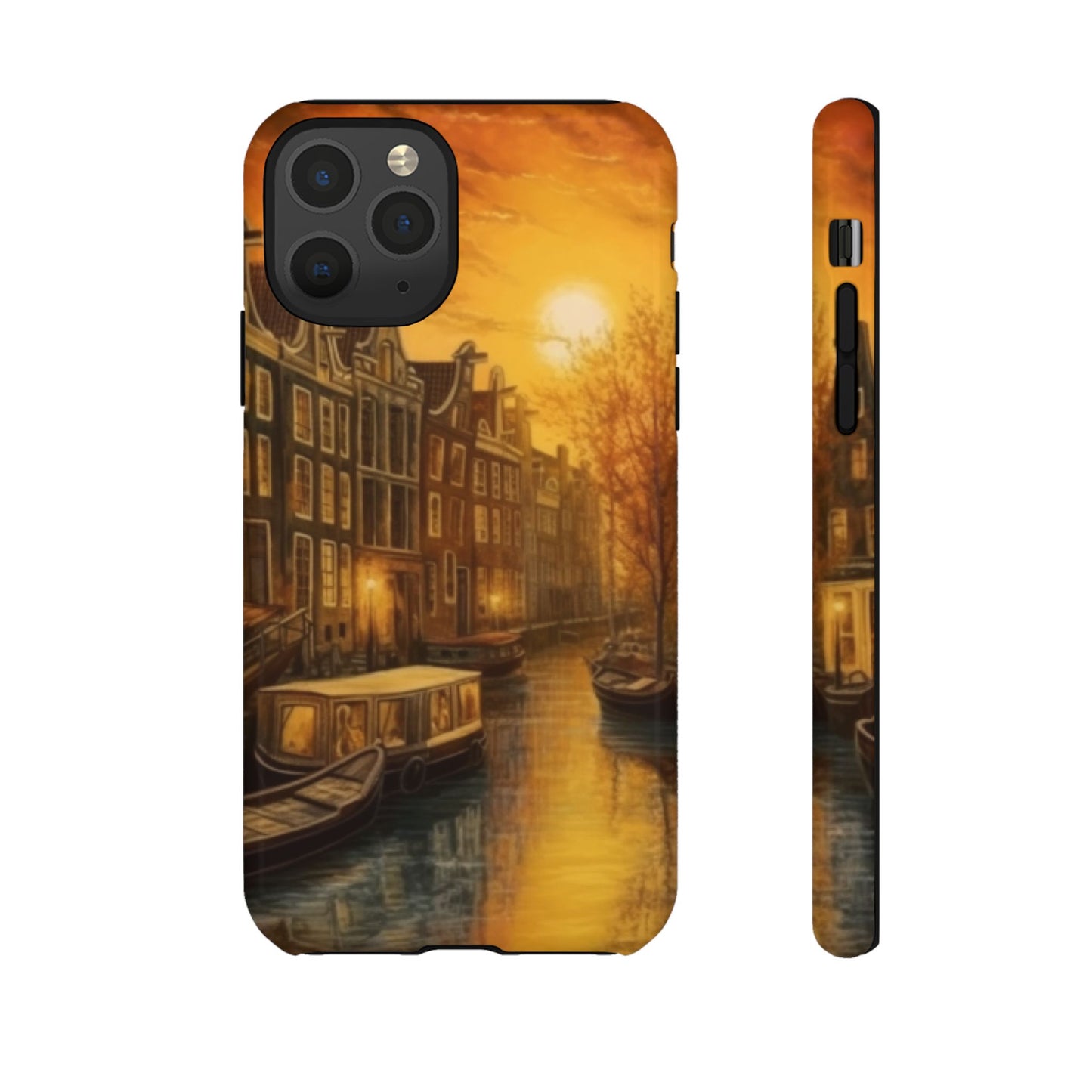 Cozy Canal Houses