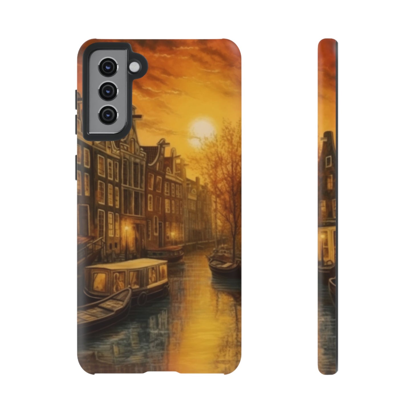 Cozy Canal Houses