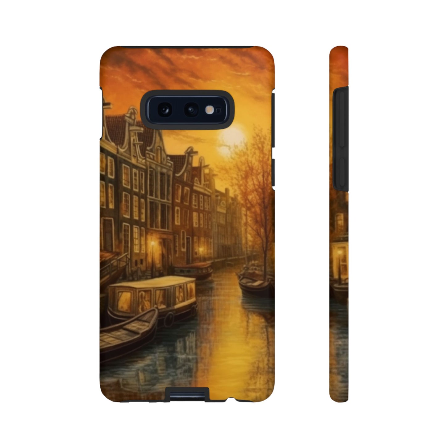 Cozy Canal Houses